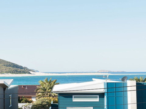 Blue View @ Fingal Bay - Accommodation in Surfers Paradise 18