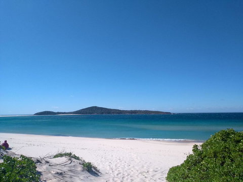 Blue View @ Fingal Bay - Accommodation in Surfers Paradise 23