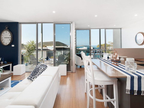 Blue View @ Fingal Bay - Accommodation in Surfers Paradise 1