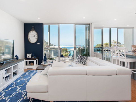 Blue View @ Fingal Bay - Accommodation in Surfers Paradise 0