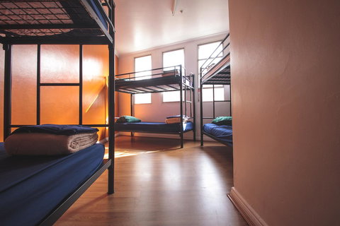 Mad Monkey Kings Cross - Accommodation in Surfers Paradise 15