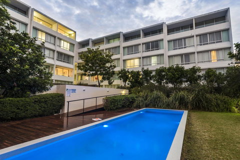 Oaks Nelson Bay Lure Suites - Accommodation in Surfers Paradise 9