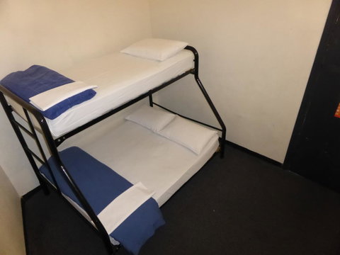 Maze Backpackers - Sydney - Accommodation in Surfers Paradise 21