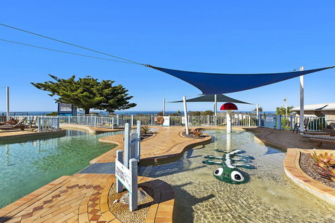 Blue Lagoon Beach Resort - Accommodation in Surfers Paradise 7