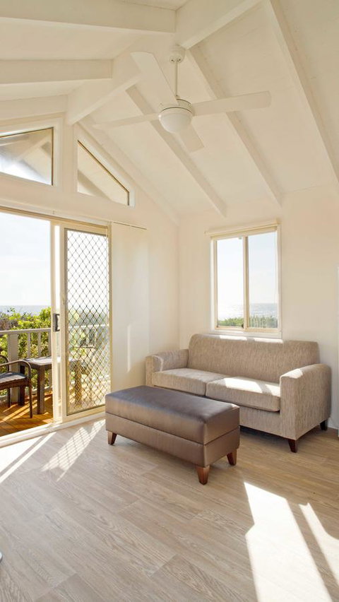 Blue Lagoon Beach Resort - Accommodation in Surfers Paradise 32