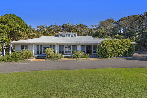 Blue Lagoon Beach Resort - Accommodation in Surfers Paradise 13