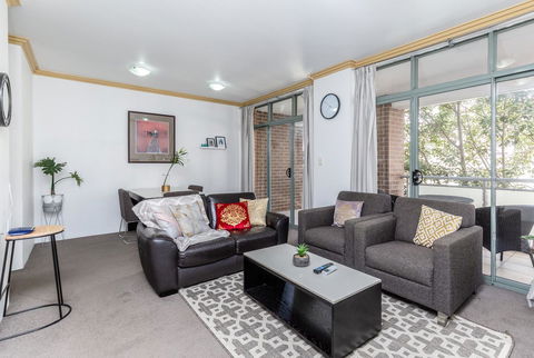 DD Apartments On Darling Harbour - Accommodation in Surfers Paradise 23