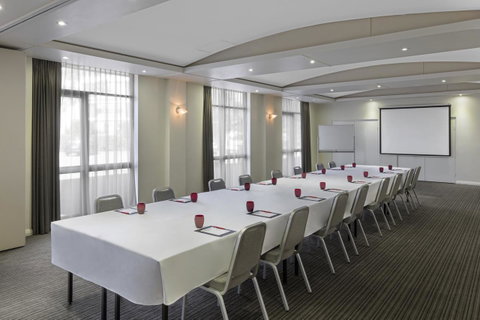 Mercure Newcastle - Accommodation in Surfers Paradise 24