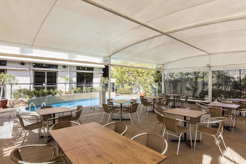Mercure Newcastle - Accommodation in Surfers Paradise 2