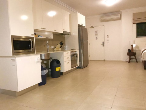 Byron Bay Hotel And Apartments - Accommodation in Surfers Paradise 19