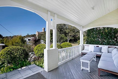 Holiday Home Fairy Bower Road Manly FAB05 - Accommodation in Surfers Paradise 0