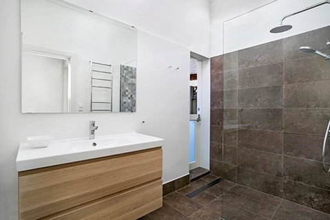 Holiday Home Fairy Bower Road Manly FAB05 - Accommodation in Surfers Paradise 8