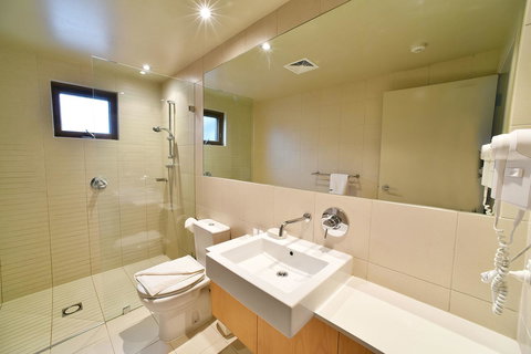 Snowstream 4 - Accommodation in Surfers Paradise 8