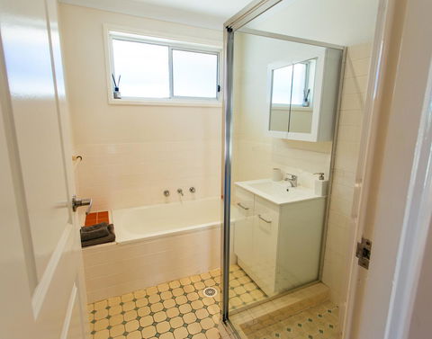 Sunbaker Pet Friendly Awards Finalist 4 Mins Walk To Culburra Beach - Accommodation in Surfers Paradise 25