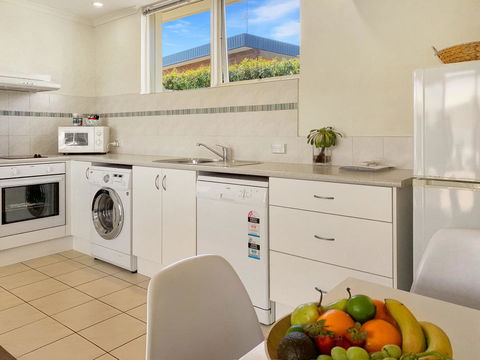 Seashells Apartments Merimbula - Accommodation in Surfers Paradise 8