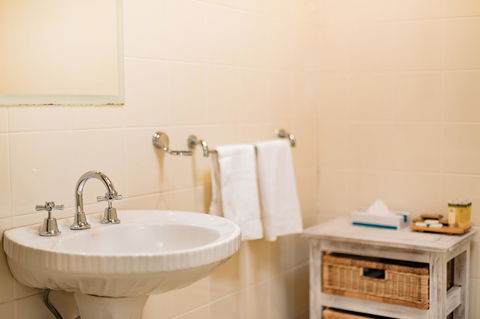 Bundanoon Country Inn Motel - Accommodation in Surfers Paradise 29