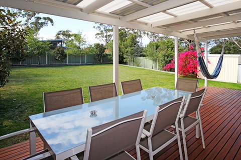 Hayes Beach House I Award Winner I 4 Mins To Beach - Accommodation in Surfers Paradise 1