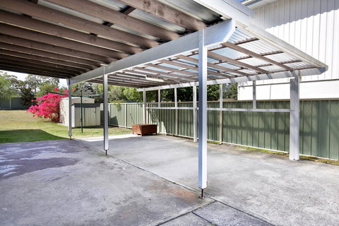 Hayes Beach House I Award Winner I 4 Mins To Beach - Accommodation in Surfers Paradise 18