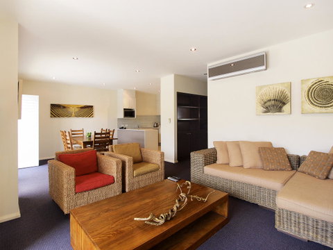 Oaks Port Stephens Pacific Blue Resort - Accommodation in Surfers Paradise 5