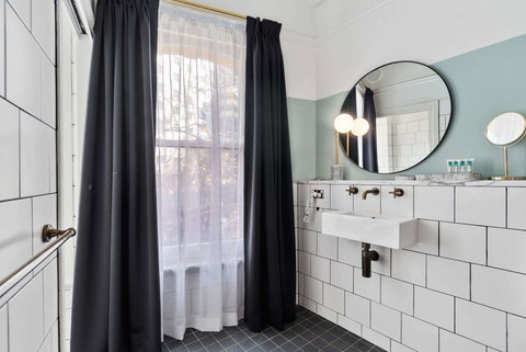 Hotel Harry, Ascend Hotel Collection - Accommodation in Surfers Paradise 35