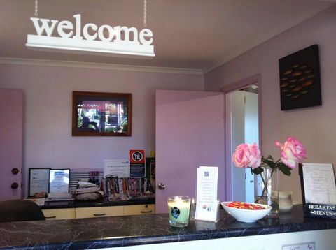 Sapphire Waters Motor Inn - Accommodation in Surfers Paradise 42