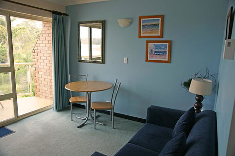 Sapphire Waters Motor Inn - Accommodation in Surfers Paradise 41