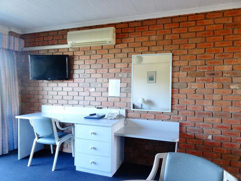 Sapphire Waters Motor Inn - Accommodation in Surfers Paradise 26