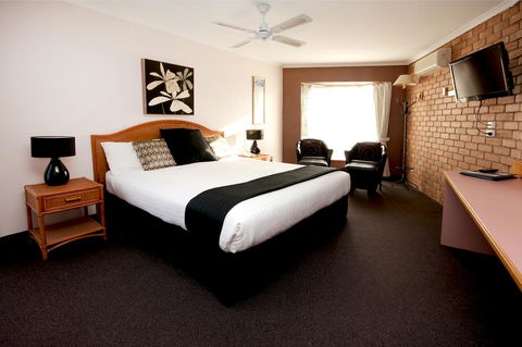 Sapphire Waters Motor Inn - Accommodation in Surfers Paradise 20