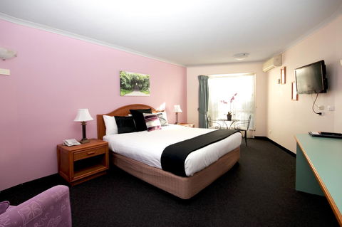 Sapphire Waters Motor Inn - Accommodation in Surfers Paradise 5