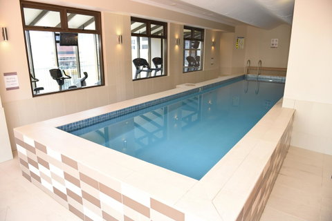 The Grace Hotel - Accommodation in Surfers Paradise 2