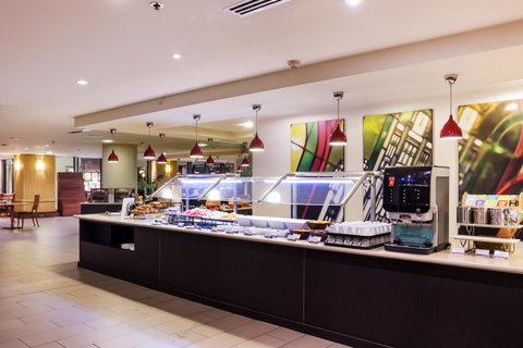 The Grace Hotel - Accommodation in Surfers Paradise 13