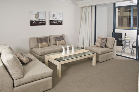Oaks Sydney Castlereagh Suites - Accommodation in Surfers Paradise 19
