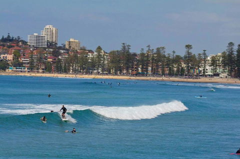 Oversized 2 Bedroom Manly Beach House - Accommodation in Surfers Paradise 13