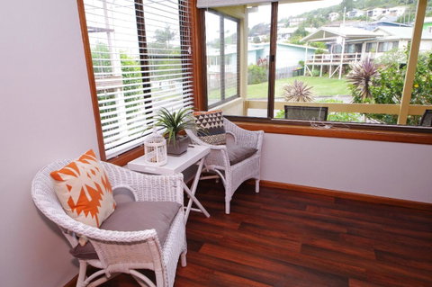 Breakaway, 11 Scott Street - Accommodation in Surfers Paradise 7