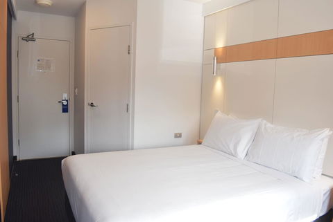 Ibis Budget - Gosford - Accommodation in Surfers Paradise 7
