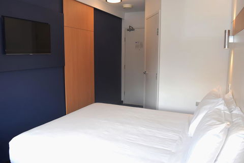 Ibis Budget - Gosford - Accommodation in Surfers Paradise 8