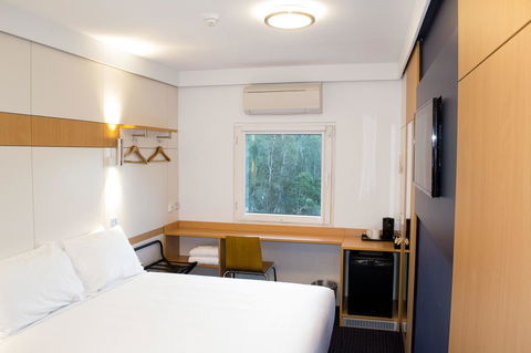 Ibis Budget - Gosford - Accommodation in Surfers Paradise 1