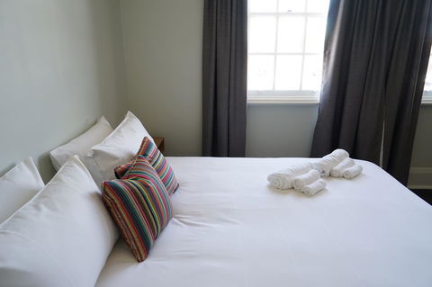 Rosehill Hotel - Accommodation in Surfers Paradise 5