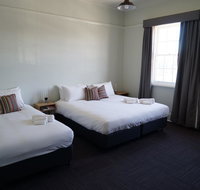 Rosehill Hotel - Accommodation in Surfers Paradise