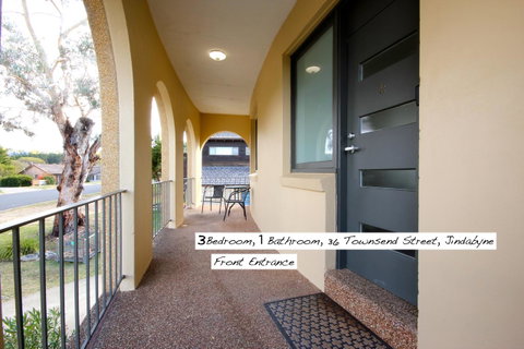 Full Circle Apartments - Accommodation in Surfers Paradise 18