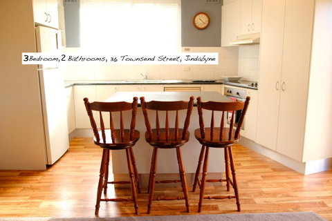 Full Circle Apartments - Accommodation in Surfers Paradise 15