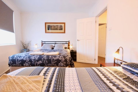 Full Circle Apartments - Accommodation in Surfers Paradise 5