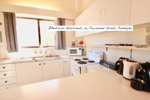 Full Circle Apartments - Accommodation in Surfers Paradise 28