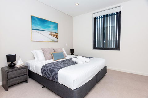 Brand New Executive Apartment - Accommodation in Surfers Paradise 8