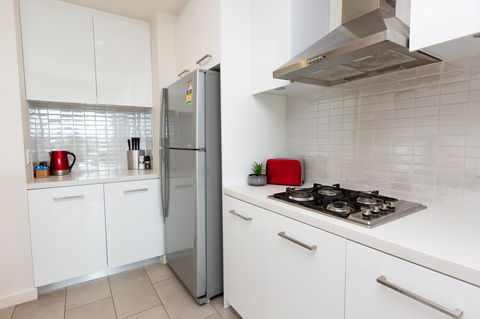 Brand New Executive Apartment - Accommodation in Surfers Paradise 6