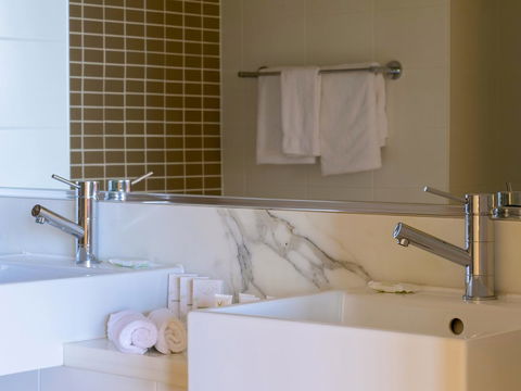 Sage Hotel Wollongong - Accommodation in Surfers Paradise 1