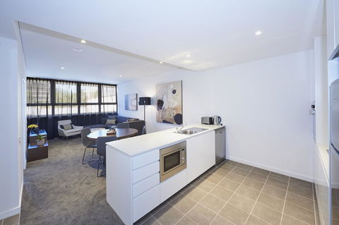Silkari Suites At Chatswood - Accommodation in Surfers Paradise 8