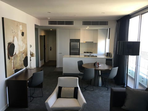 Silkari Suites At Chatswood - Accommodation in Surfers Paradise 7