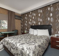 Grand Manor Motor Inn - Accommodation in Surfers Paradise