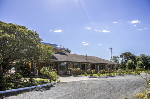 Allonville Gardens Motel - Accommodation in Surfers Paradise 11